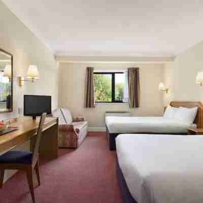 Days Inn by Wyndham Stafford Rooms