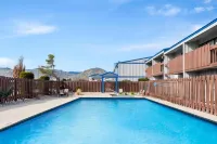 Best Western Chieftain Inn