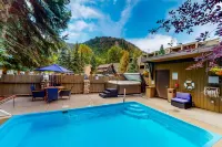 Aspen Mountain Lodge - Mountain view