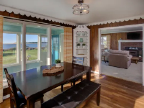 Ocean View and Sun Room - Charming Coastal Retreat
