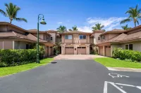 Luxurious Space and Scenic Views - Elegant Golf Course Retreat