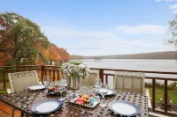 Lake Front,  Ski,Hot Tub, Fire Pit, FP, Boats