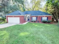 Secluded Hideaway near Mobile Bay-3/2 One story