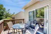 Fantastic Home Close to Water w/Private Washer and Dryer, Free WiFi, Balcony Hotels in Branson