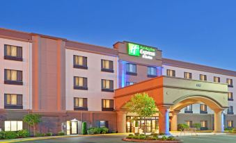 Holiday Inn Express & Suites Puyallup (Tacoma Area)