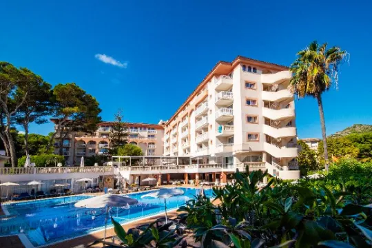 Canyamel Classic, Solo Adultos