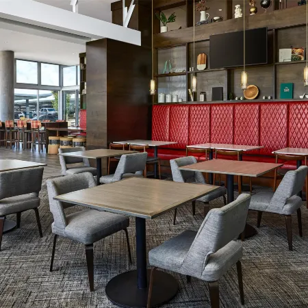 Hyatt Place Pena Station Denver Airport