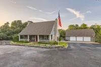 Serene Hill Country Escape with Pool, Hot Tub, & Full Bar