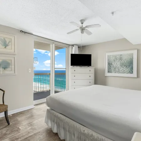 Pelican Beach 1501
