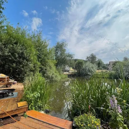 Lake View Dome Sleeps 6 -Hot Tub -Fireplace