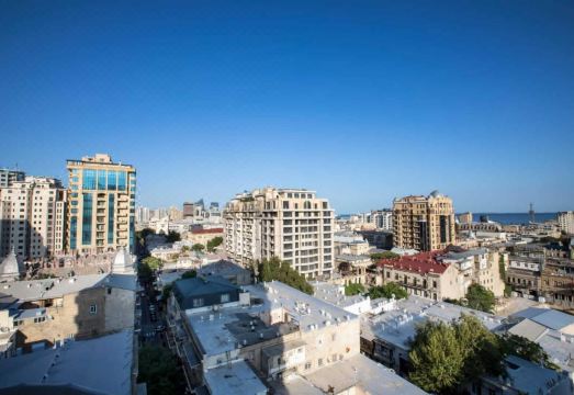 3. 레이라 아파트먼..