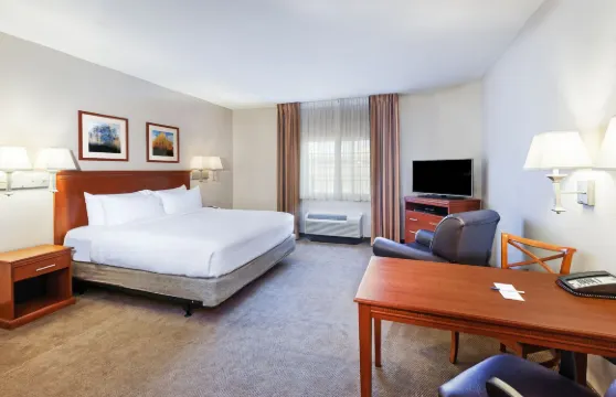 埃爾帕索洲際Candlewood Suites酒店