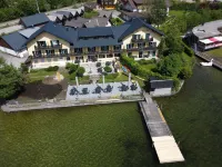 Hotel Haus am See Self Check-IN فنادق في أوبرترون