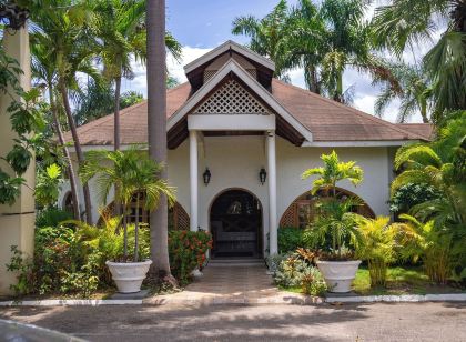 Merrils Beach Resort II