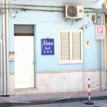 Nina B&B Hotel Exterior