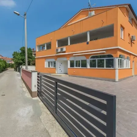 Comfort Apartments with Pool in Medulin