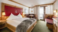 Hotel Almhof Hotel di Galtur