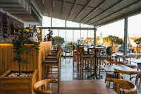 Twins Hotel Çeşme Hotels in Fahrettinpaşa