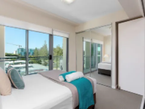 Proximity Waterfront Apartments Hotels in Redcliffe
