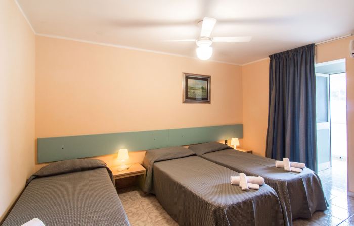 Racar Hotel