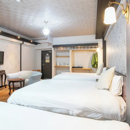 Yufuin Besso Shikisai Hotel