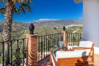 Malaga Hills Boutique Wellness and Hikers Eco-Hotel Adults Only - Mountain view