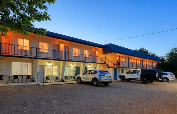 法林頓汽車旅館