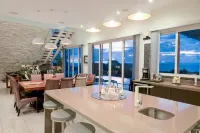 Luxury Hillside Estate at Nativa Resort Hotels in Tarcoles