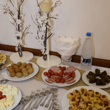Hotel Argjiro