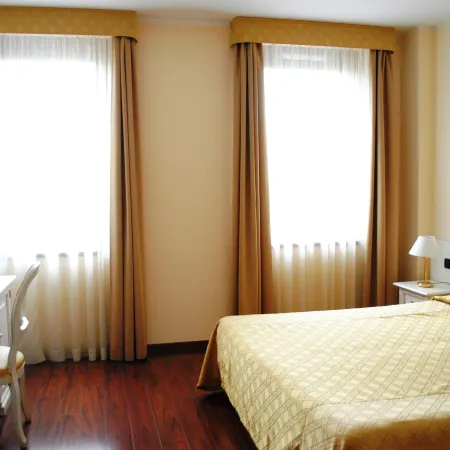 International Hotel