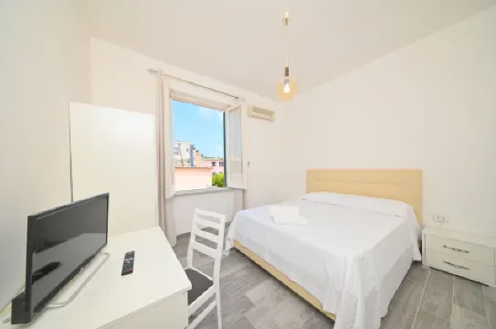 Villa Diana - Beach & Rooms