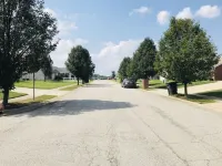 Spacious 3 Br Ranch House W Patio Yard in a Quiet Suburb Hotel a Clark County