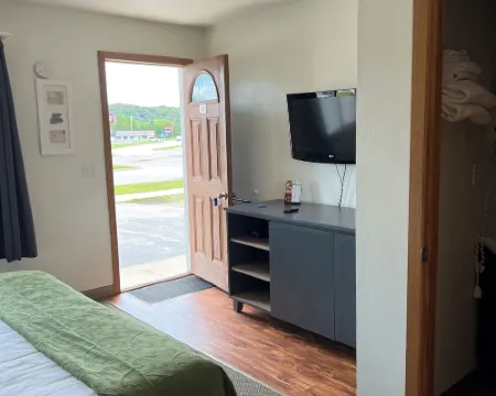 Munising Motel Hotels in Munising