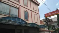 Hotel Pare Wisata Hotel dekat Jual Roti Mantau Khas Parepare