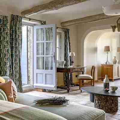 Hôtel Crillon le Brave Rooms