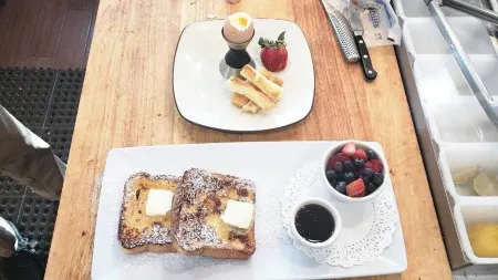 Come As You Are Inn LLC Отели в г. Бохемия