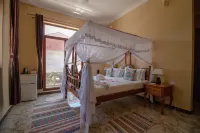 Sunny Palms Beach Bungalows - balcony