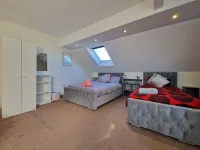 Dysa Bentinck House Hotels in Blackpool