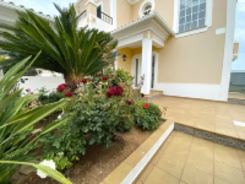 Pêra Amazing Villa with Pool by Homing Hotéis em Pera