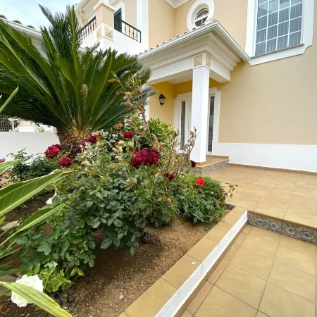 Pêra Amazing Villa with Pool by Homing