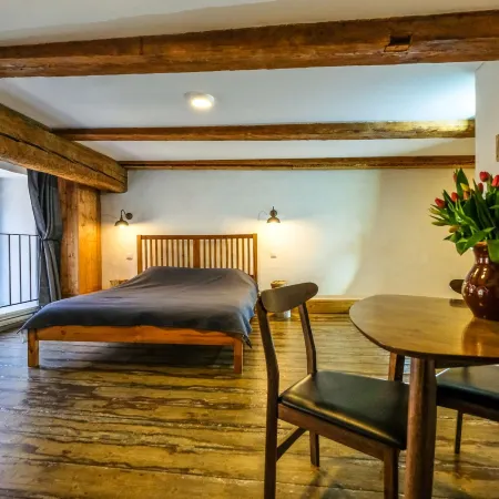 Blacksmith Old Town Apartments