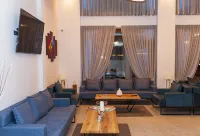 Meni Hotel & Apartments under New Management - Layanan Antar-Jemput