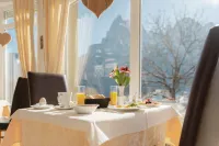 Mirabell Alpine Garden Resort & Spa - petit déjeuner