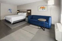 Holiday Inn Express & Suites WAYNESBORO EAST by IHG