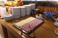 O2 Hotel Mar del Plata - breakfast
