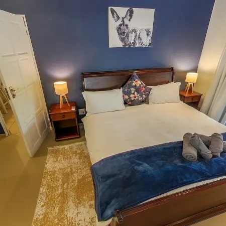 Kingfisher Creek Safari Lodge