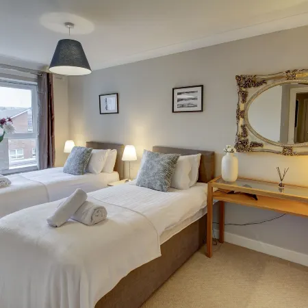 Carrick Retreat - Donnini Apartments