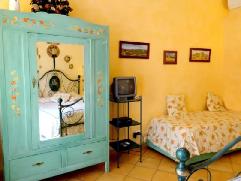 Valle Degli Arci Hotel di 