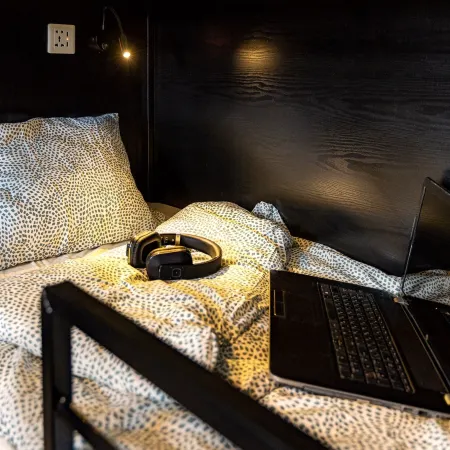Bee Hostel
