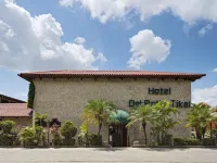 Hotel del Patio Hotels in Flores